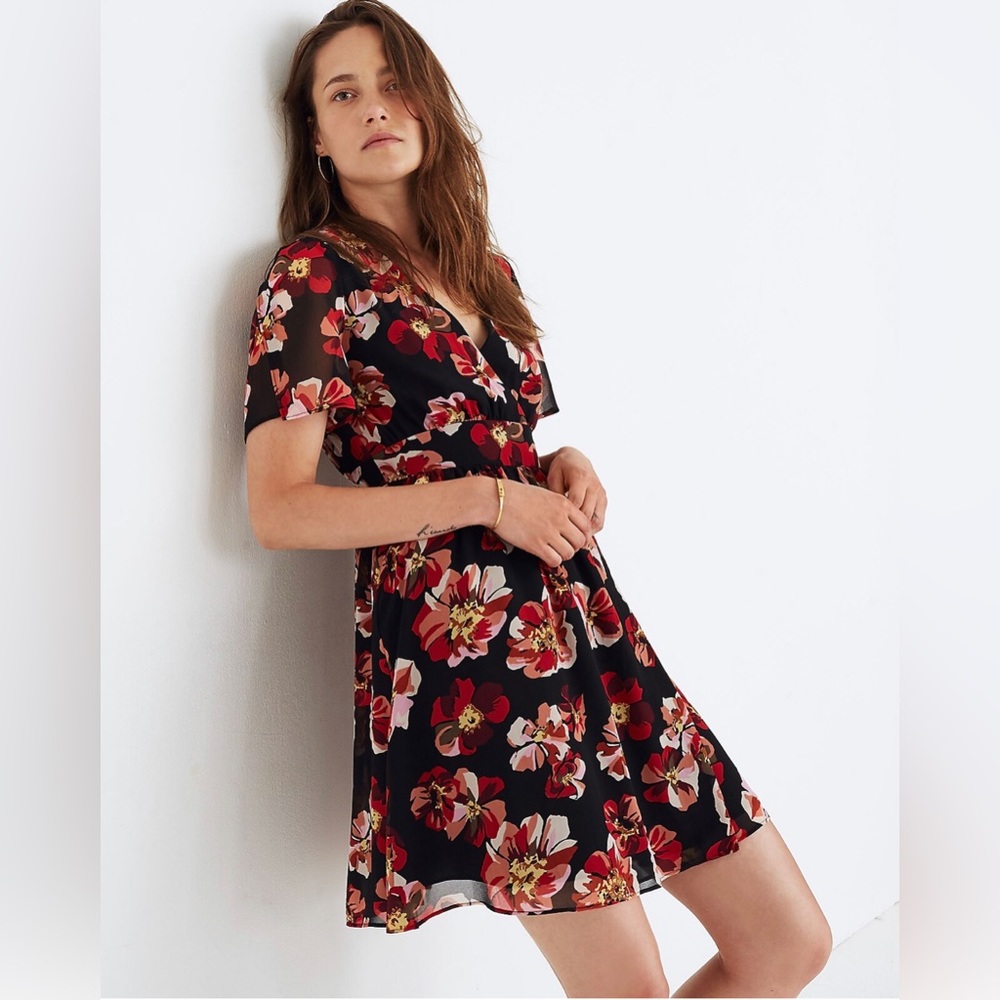 Madewell Tulip-Sleeve Mini Dress in French Rose